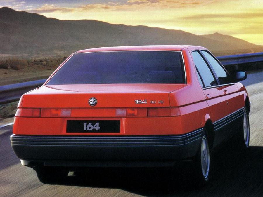  Alfa Romeo 164 1987 года  (фото 23 из 28)